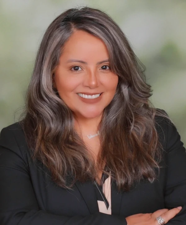  Maryam, Office Manager