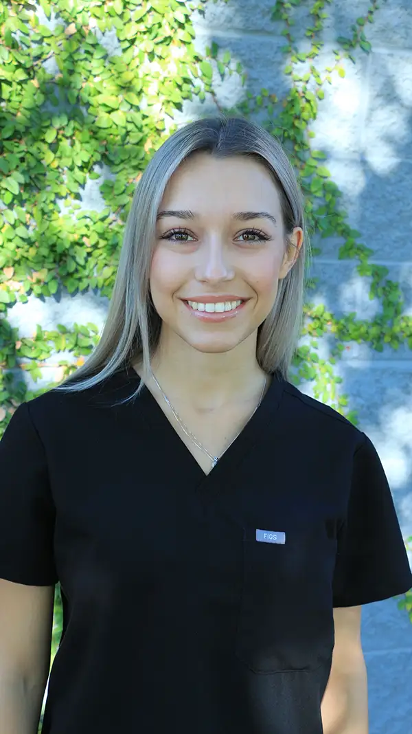  Viktoriya, Dental Assistant 